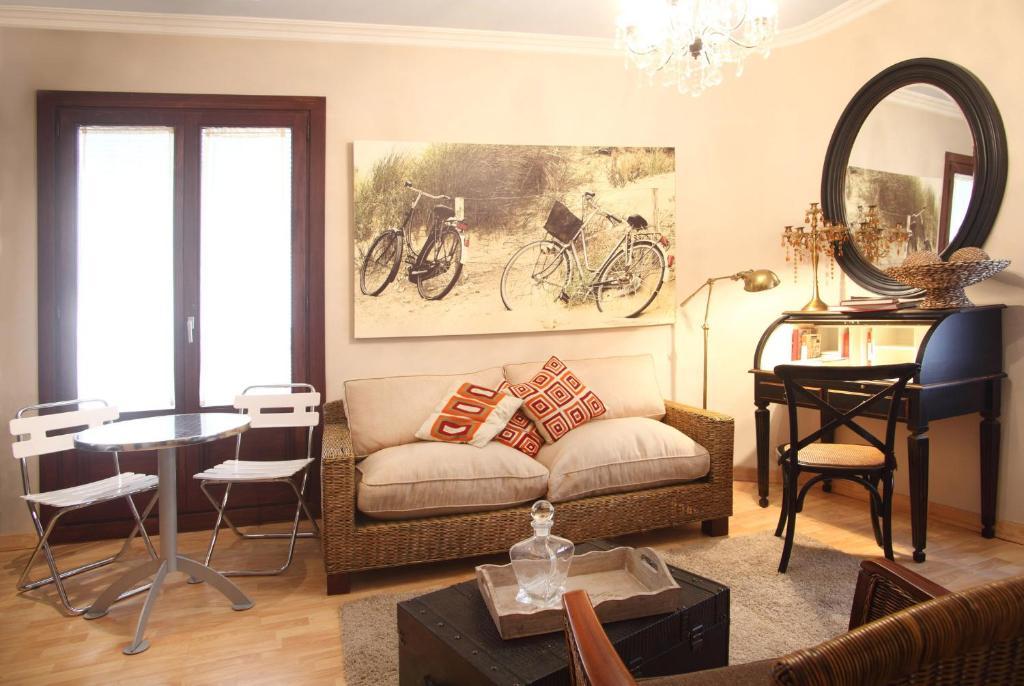 Apartamentos Alcoba De Baco 巴尔巴斯特罗 客房 照片