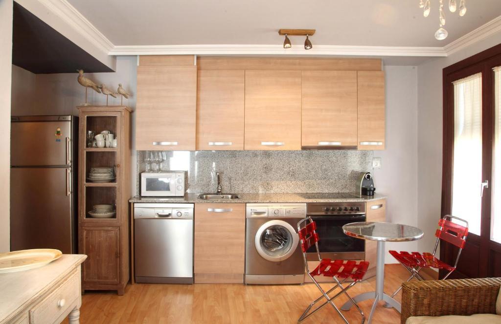 Apartamentos Alcoba De Baco 巴尔巴斯特罗 客房 照片