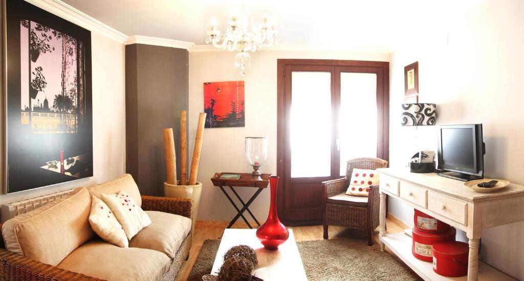 Apartamentos Alcoba De Baco 巴尔巴斯特罗 客房 照片